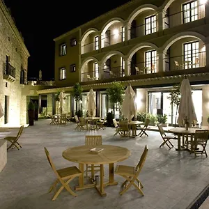 Palacio De 4*, Mengíbar España