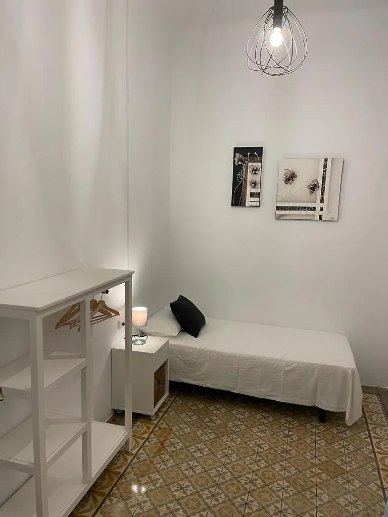 Des Artistes Hostel Barcelona