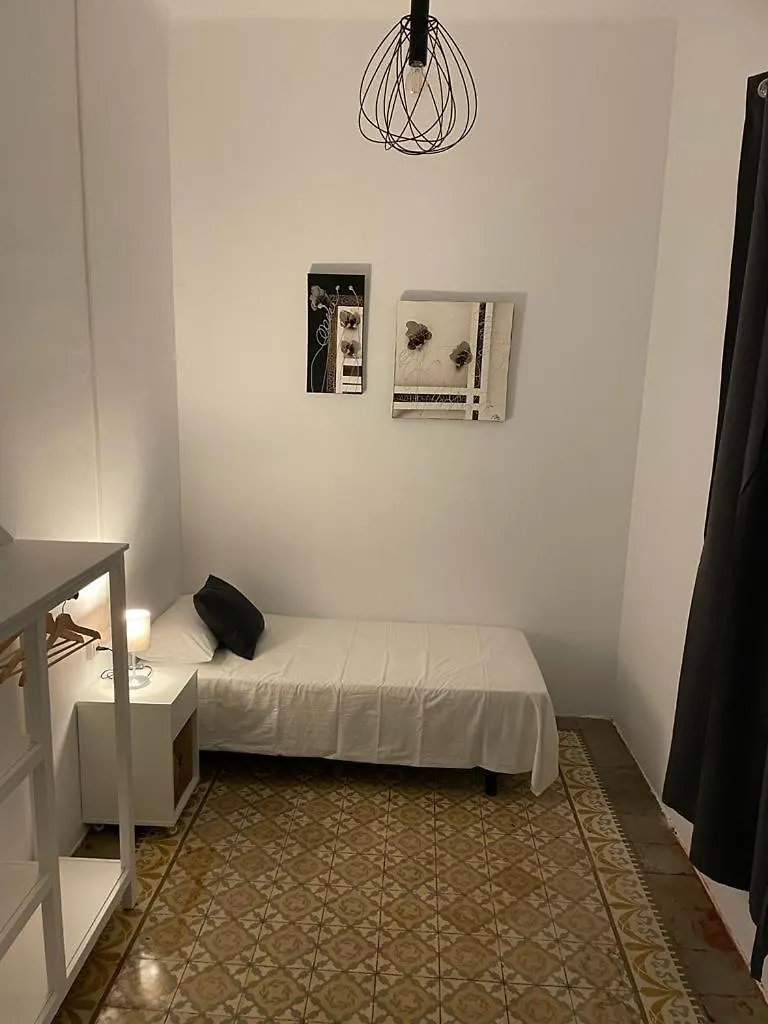 Des Artistes Hostel Barcelona Spain