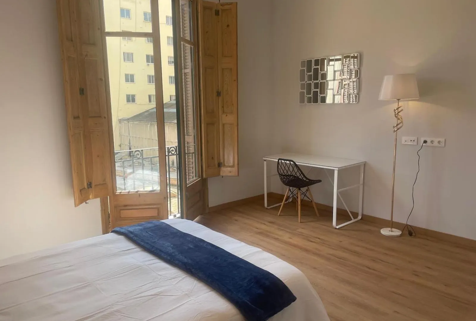 Albergue Des Artistes Barcelona Hostal