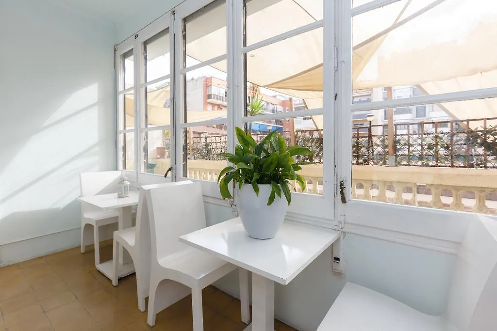 Des Artistes Hostel Barcelona
